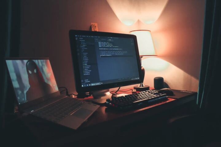 Get in touch in severedbytes.net